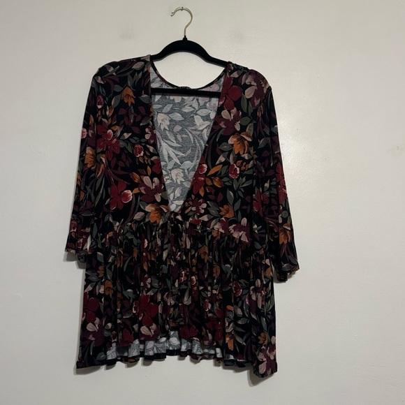 Torrid Knit Floral Baby Doll Jacket - Size 3X - Picture 4 of 7